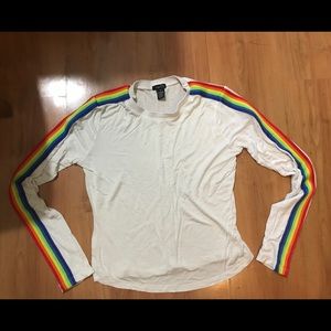 Long sleeve tee